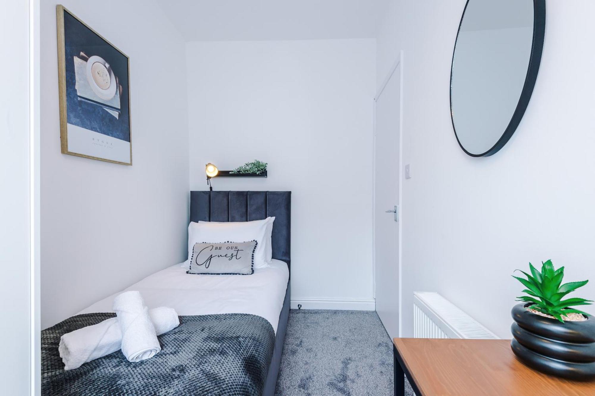 Modern Premium 3 Bed Hidden Gem - Central Location Barnsley Exterior photo